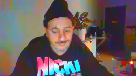 Snapshot of nassobout chatting on 11.22.25 nassobout online show from 11.22.25