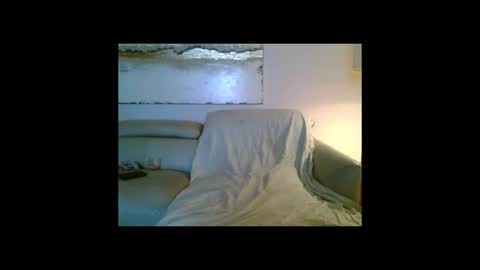 Snapshot of nassobout chatting on 11.23.25 nassobout online show from 11.23.25