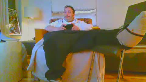 Snapshot of nassobout chatting on 03.23.26 nassobout online show from 03.23.26