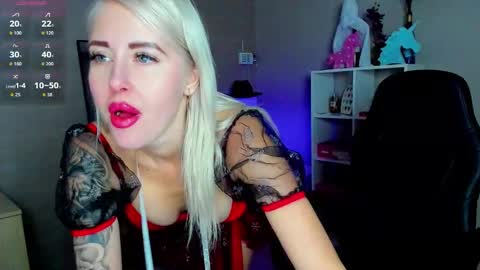 Snapshot of nastasya_cute chatting on 12.17.25 Nastya online show from 12.17.25