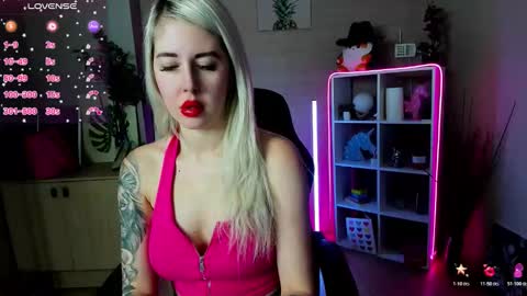 Snapshot of nastasya_cute chatting on 03.09.26 Nastya online show from 03.09.26