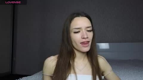 Snapshot of nastiixx chatting on 09.22.25 Anastasia online show from 09.22.25