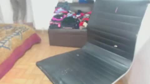 Vivian online show from 09.24.25