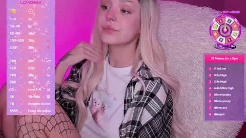 Snapshot of nastycass chatting on 01.11.25 nastycass online show from 01.11.25