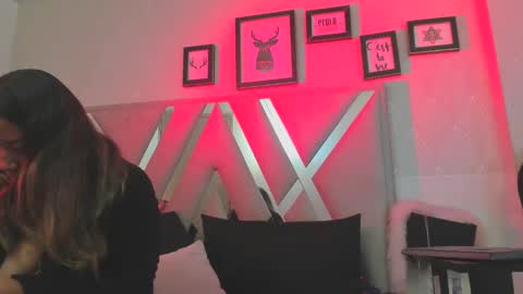 Natacha black online show from 02.18.25