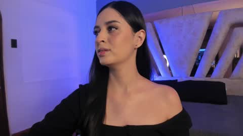 Natacha  online show from 04.30.26