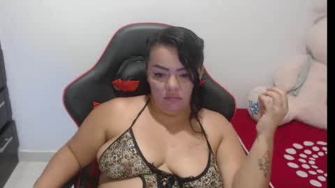 Snapshot of natachaprinss22 chatting on 11.21.25 Nata Ramirez online show from 11.21.25