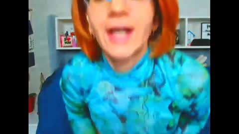 Snapshot of natali3855 chatting on 02.14.25 Natali online show from 02.14.25