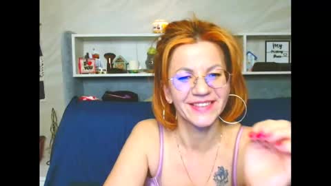 Snapshot of natali3855 chatting on 02.15.25 Natali online show from 02.15.25