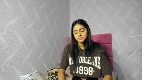 Naty  online show from 01.04.25