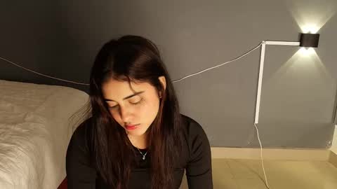 Naty  online show from 12.05.25