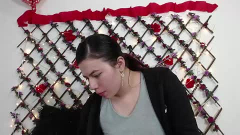 Natalia Walker online show from 04.17.26