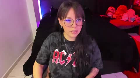 Natalia online show from 04.24.26