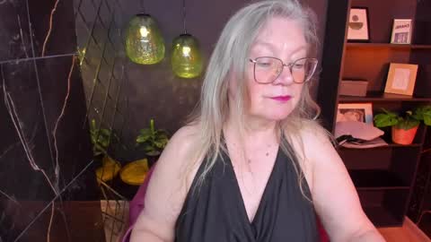 Snapshot of natalicloud chatting on 06.04.26 NataliCloud online show from 06.04.26