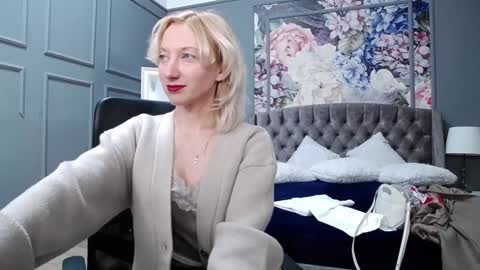 Natalie online show from 12.25.24