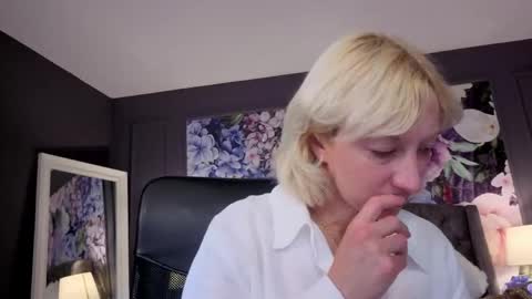 Natalie online show from 06.08.26