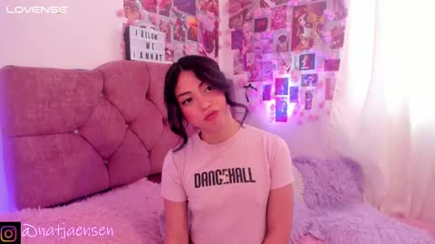 Snapshot of natalie_jaensen chatting on 01.15.25 online show from 01.15.25