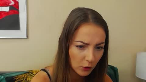 Snapshot of natalie_live chatting on 10.23.25 NatalieSexy online show from 10.23.25