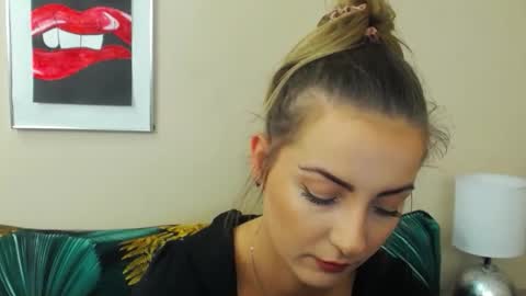 NatalieSexy online show from 10.28.25