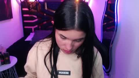 natalie  online show from 05.06.26