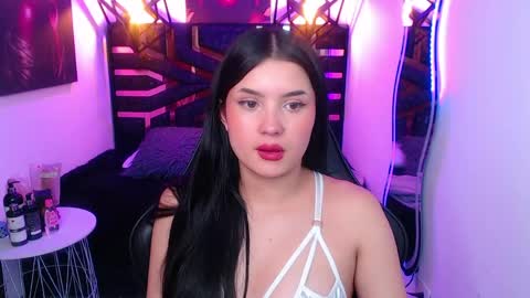 natalie  online show from 05.19.26