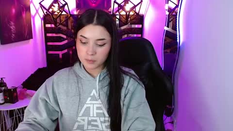 natalie  online show from 06.04.26