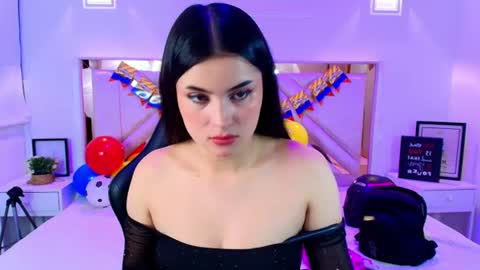 natalie  online show from 06.24.26