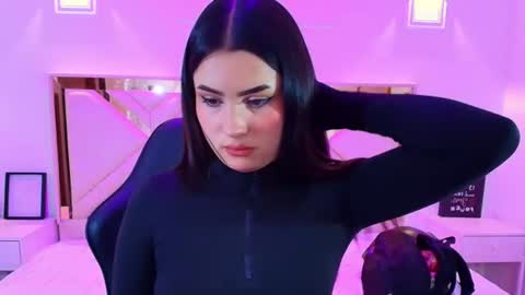 natalie  online show from 07.18.26