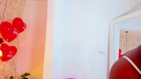 NATALIE online show from 02.14.25