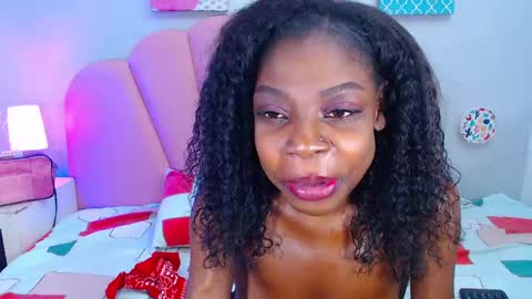 Snapshot of nataliiemars chatting on 12.11.24 nataliiemars online show from 12.11.24