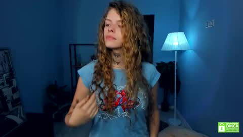 Snapshot of nataly_hello chatting on 11.18.25 Natalie online show from 11.18.25