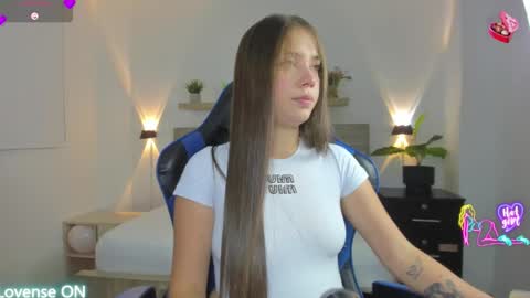 Snapshot of nataly_rodri chatting on 02.05.26 Nataly online show from 02.05.26