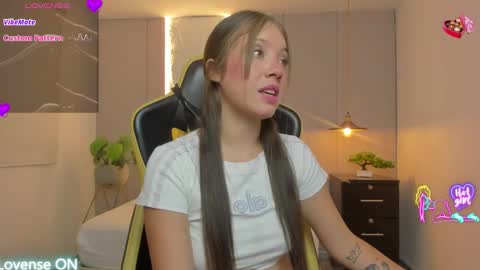 Snapshot of nataly_rodri chatting on 03.13.26 Nataly online show from 03.13.26