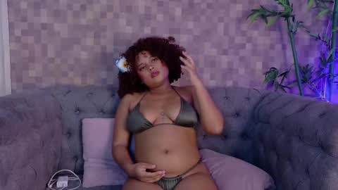 Naty online show from 11.24.25