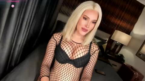 Natasha online show from 04.25.26