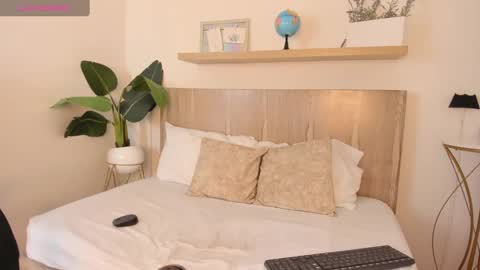 N A T A S H A online show from 12.29.24