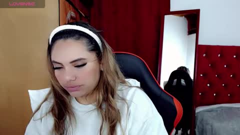 Snapshot of natasha__magics chatting on 10.09.25 natasha__magics online show from 10.09.25