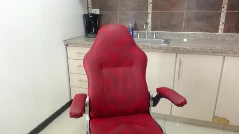  N A T A S H A  online show from 02.26.26