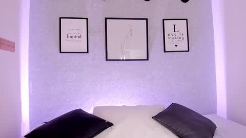  Natasha  online show from 12.22.25