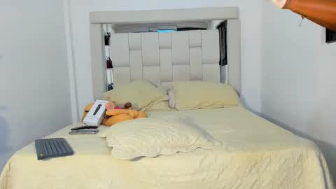 SARA online show from 02.24.25