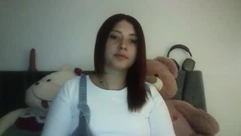 Snapshot of natasha_kein chatting on 05.10.26 natalia online show from 05.10.26