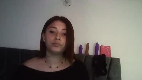 Snapshot of natasha_kein chatting on 05.14.26 natalia online show from 05.14.26