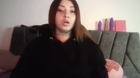 Snapshot of natasha_kein chatting on 06.04.26 natalia online show from 06.04.26