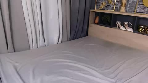 natasha_santiago5 online show from 11.23.25