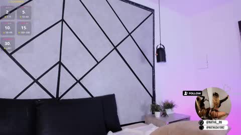 Snapshot of natasha_smith09 chatting on 03.08.25 Natasha Smith online show from 03.08.25