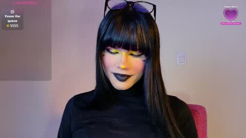 Natahsa  online show from 10.03.25