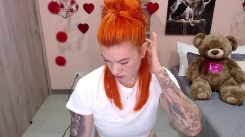 Snapshot of natasha_woo chatting on 03.03.25 Nat online show from 03.03.25