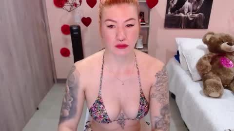 Snapshot of natasha_woo chatting on 03.07.25 Nat online show from 03.07.25