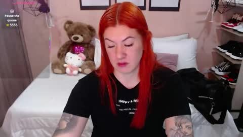 Snapshot of natasha_woo chatting on 10.17.25 Nat online show from 10.17.25