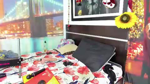 Snapshot of natashajimenez chatting on 01.07.25 Natasha January 13 my Birthday online show from 01.07.25